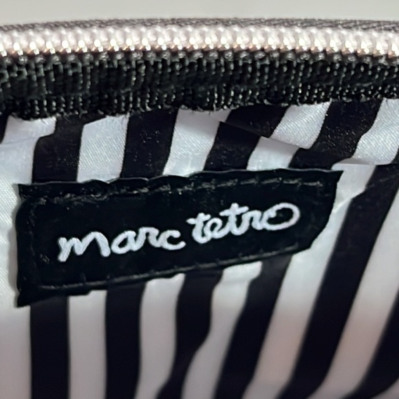 Marc Tetro ❤️ My Schnauzer Blue Cosmetic Bag   NWT - Picture 9 of 9